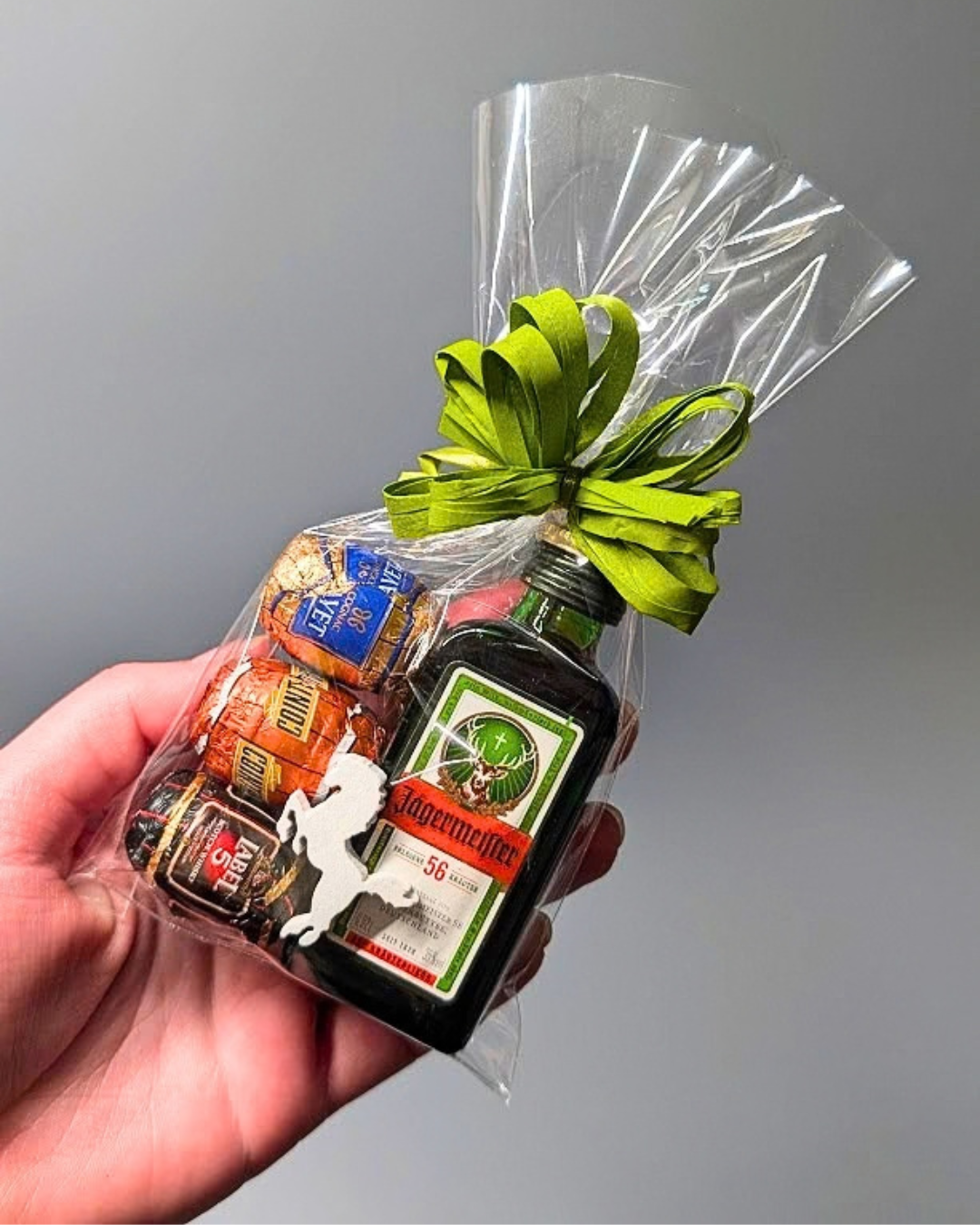 PRO PÁNY-Mini dárkový balíček Jägermeister se soudky, (S ALKOHOLEM)