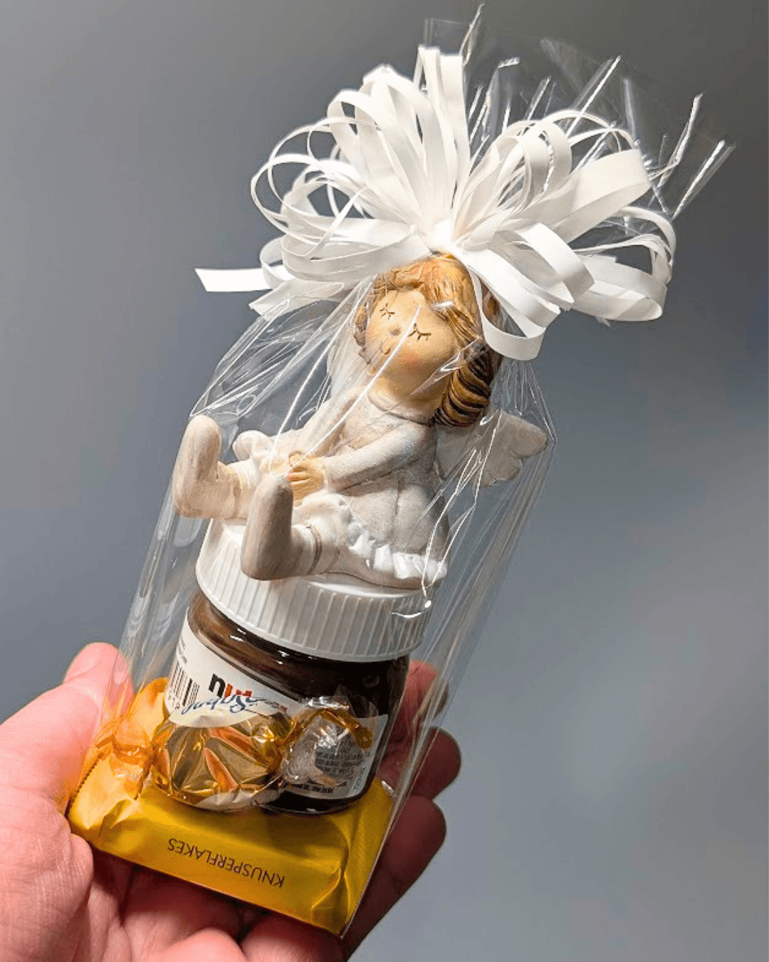 Dárkový balíček mini nutella a SEDÍCÍ ANDĚLKA (ŽLUTÝ)